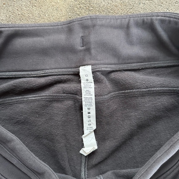 Lululemon Ready To Fleece Jogger in Graphite Grey Size 12 Athleisure Jogger - Picture 7 of 8